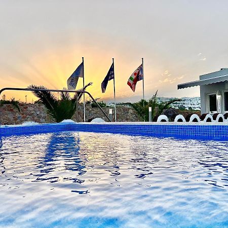 Villa Agas Картерадос Екстериор снимка