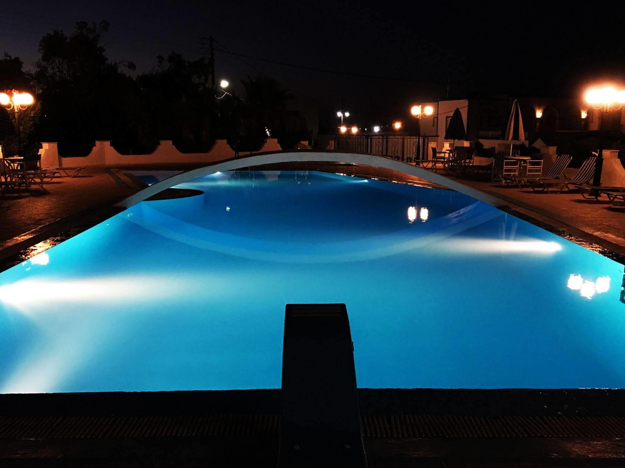Villa Agas Картерадос Екстериор снимка